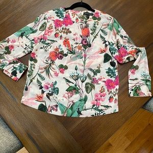 Banana Republic pale pink floral blouse XS.